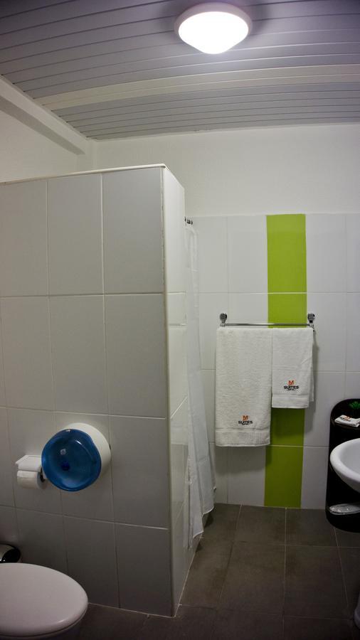 M Suites Hotel Acra Exterior foto