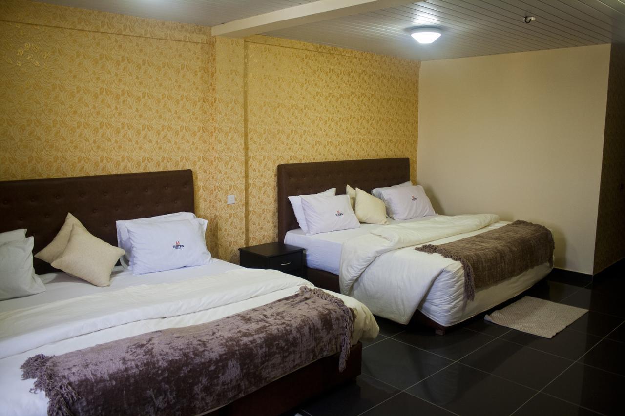 M Suites Hotel Acra Exterior foto